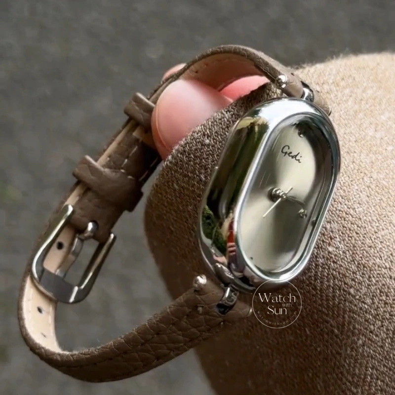 Retro Brown/Grey Oval Dial Genuine Leather Strap Women's Watch