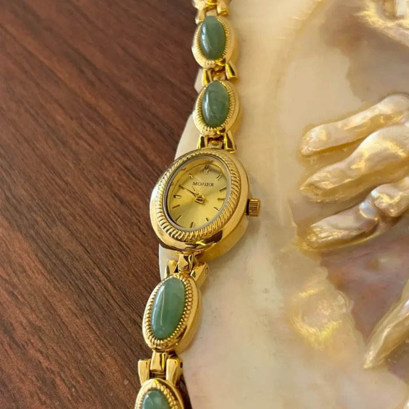 Retro Gold Oval Green Jade Bracelet Women's Watch