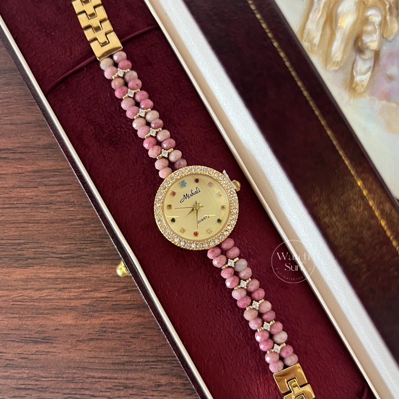 N843-1 Elegant Gold Round Dial Pink Rhodochrosite Gemstone Bracelet Watch for Women