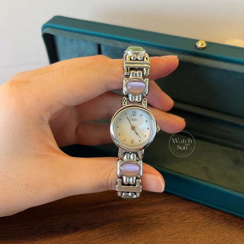 Elegant Silver Round Dial Multicolor Cat's Eye Bracelet Watch for Women